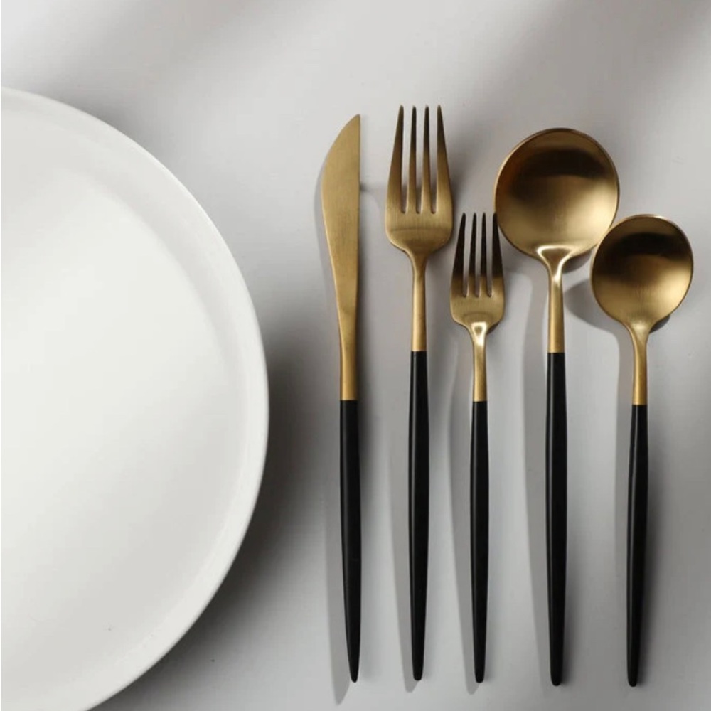 NIB FRENCH FLATWARE 4 Person Set (20 pieces) - Picture 8 of 9